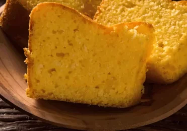 bolo de milho de latinha com flocão – Receita simples